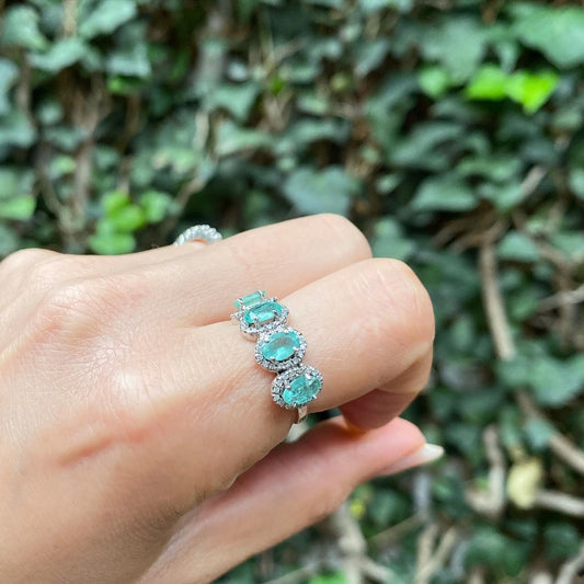 La Esmeralda de 'Mi' Mayo: Por Qué Decidí Hacerme un Anillo de Lujo para Celebrar la Llegada de mi Bebé